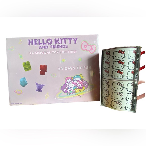 Hello Kitty Christmas Advent Calendar and Mug Set - Picture 2 of 11